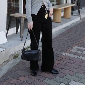 着回し力も主役感も抜群！秋冬が洒落る「TODAYFUL」コーデュロイパンツ