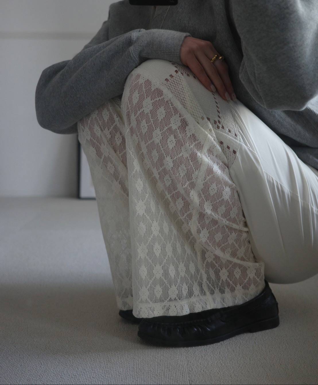 select MOCAのレースパンツ