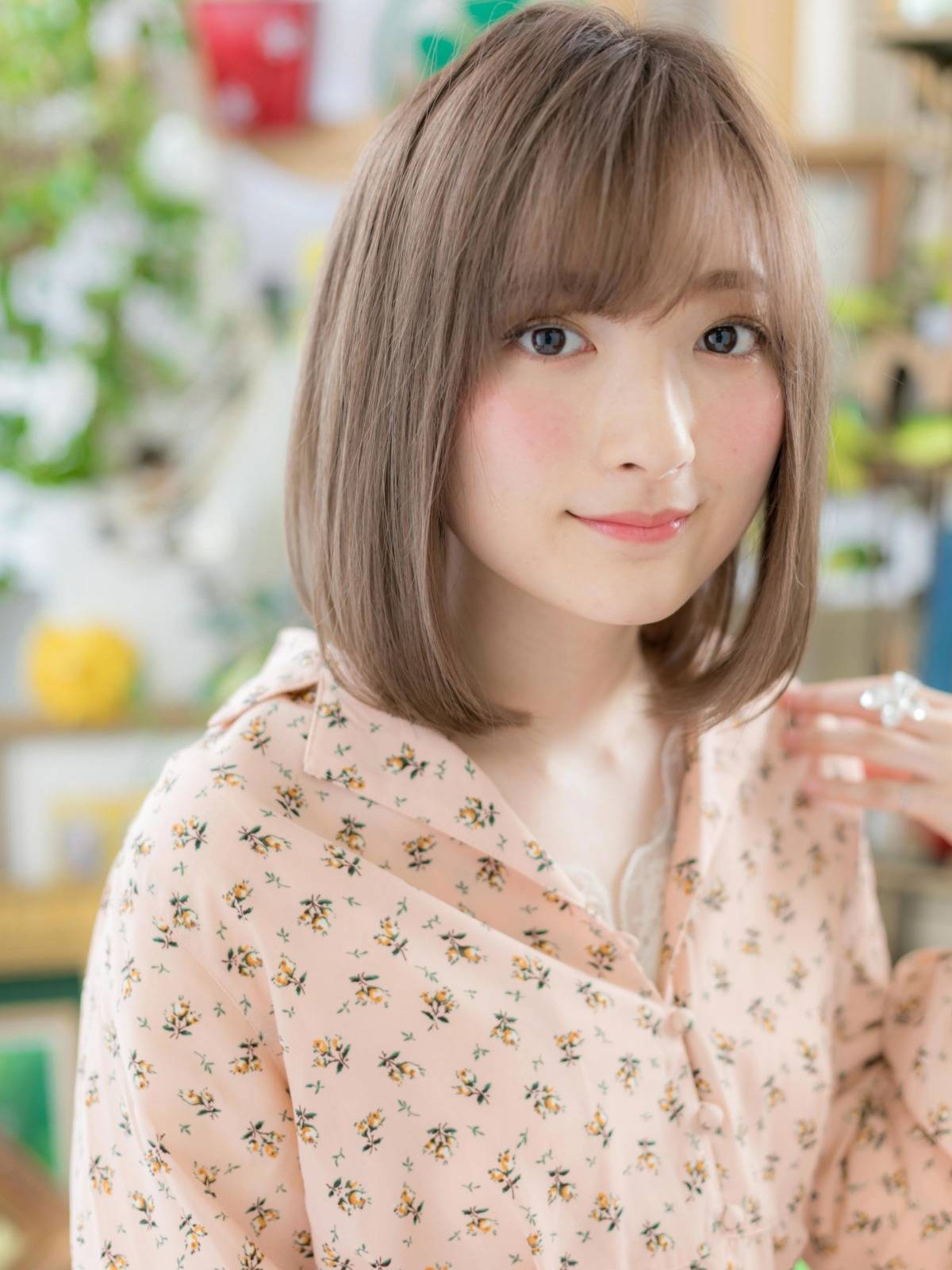 シンプルストレートボブ