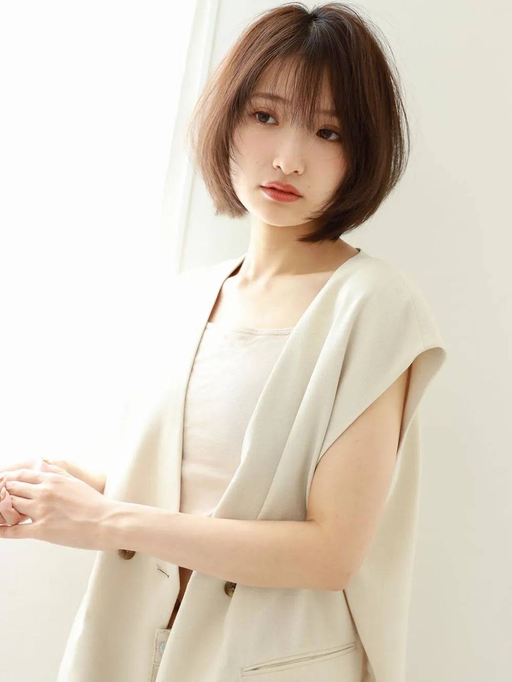 ナチュラルレイヤーボブ