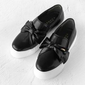 カジュアル苦手でもOK！大人女子に似合うスニーカー5選〜2026晩冬〜