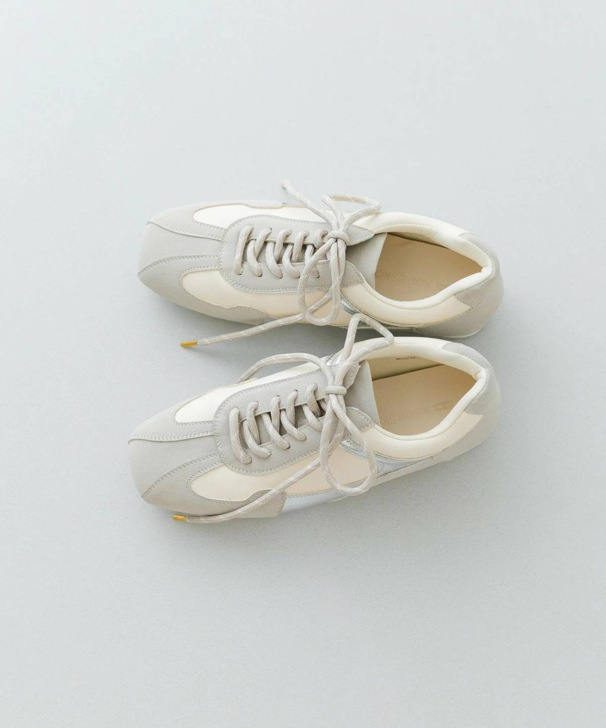 RODE SKO 2WAYリボンスニーカー