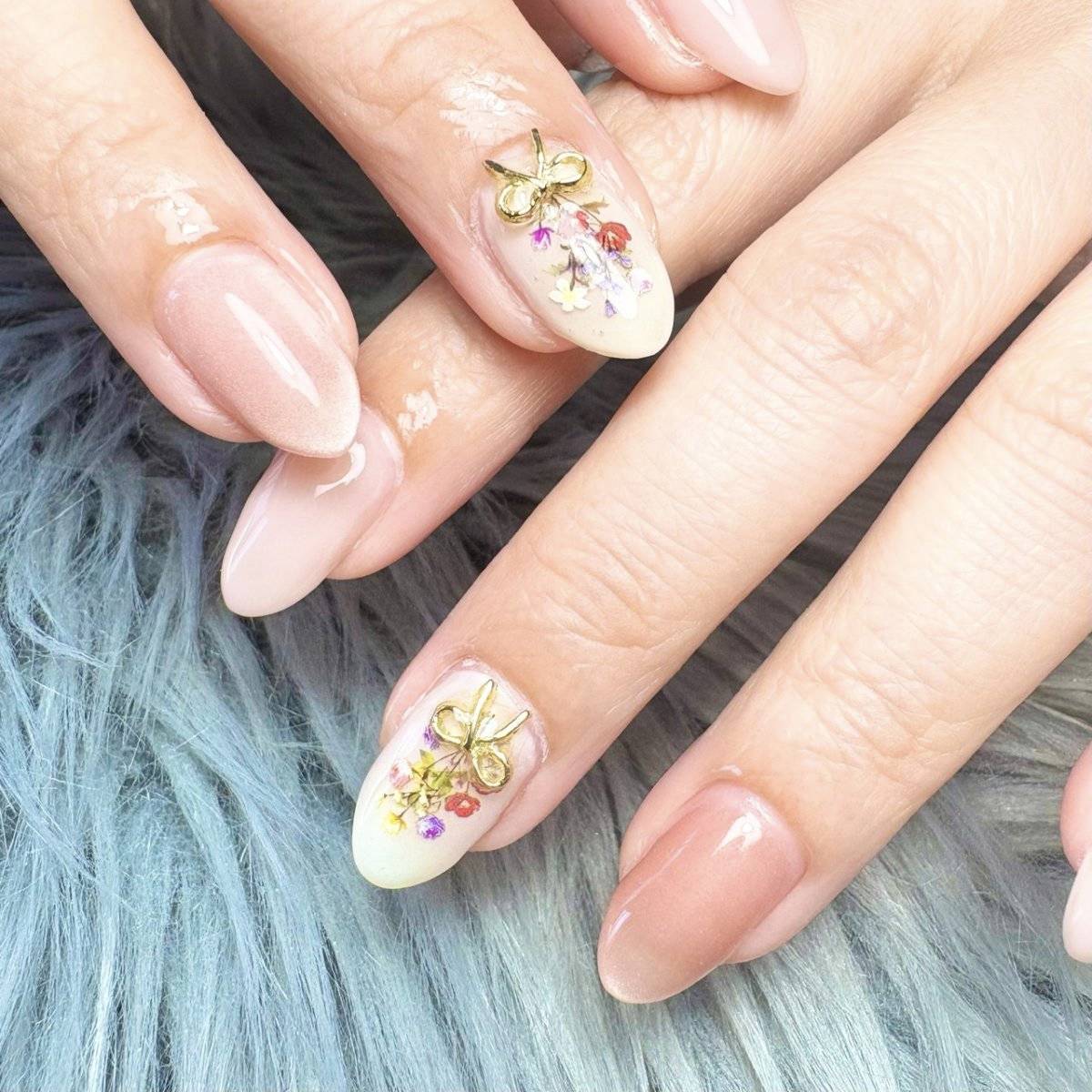 フラワーネイル