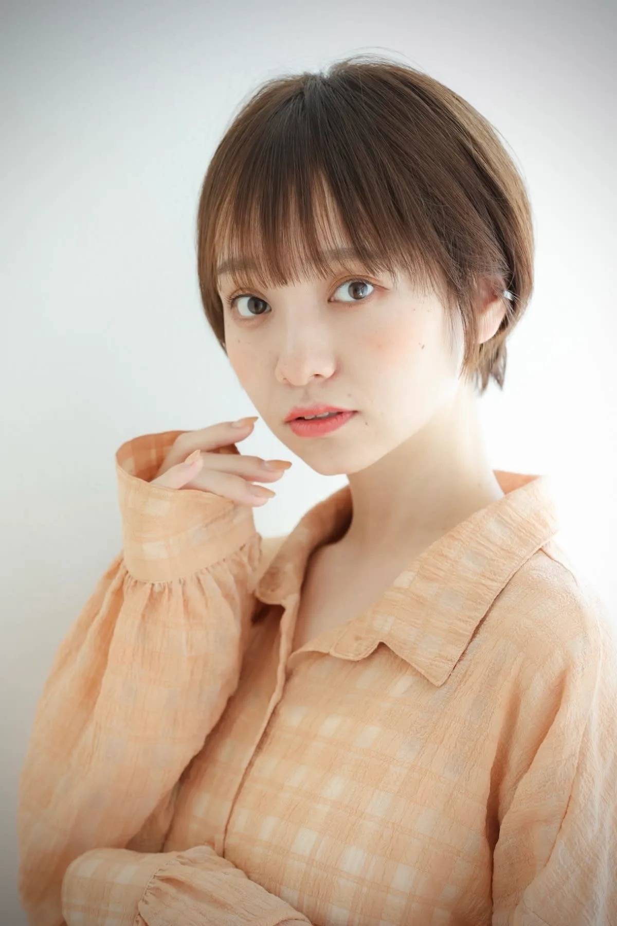 シンプルなナチュラルショート