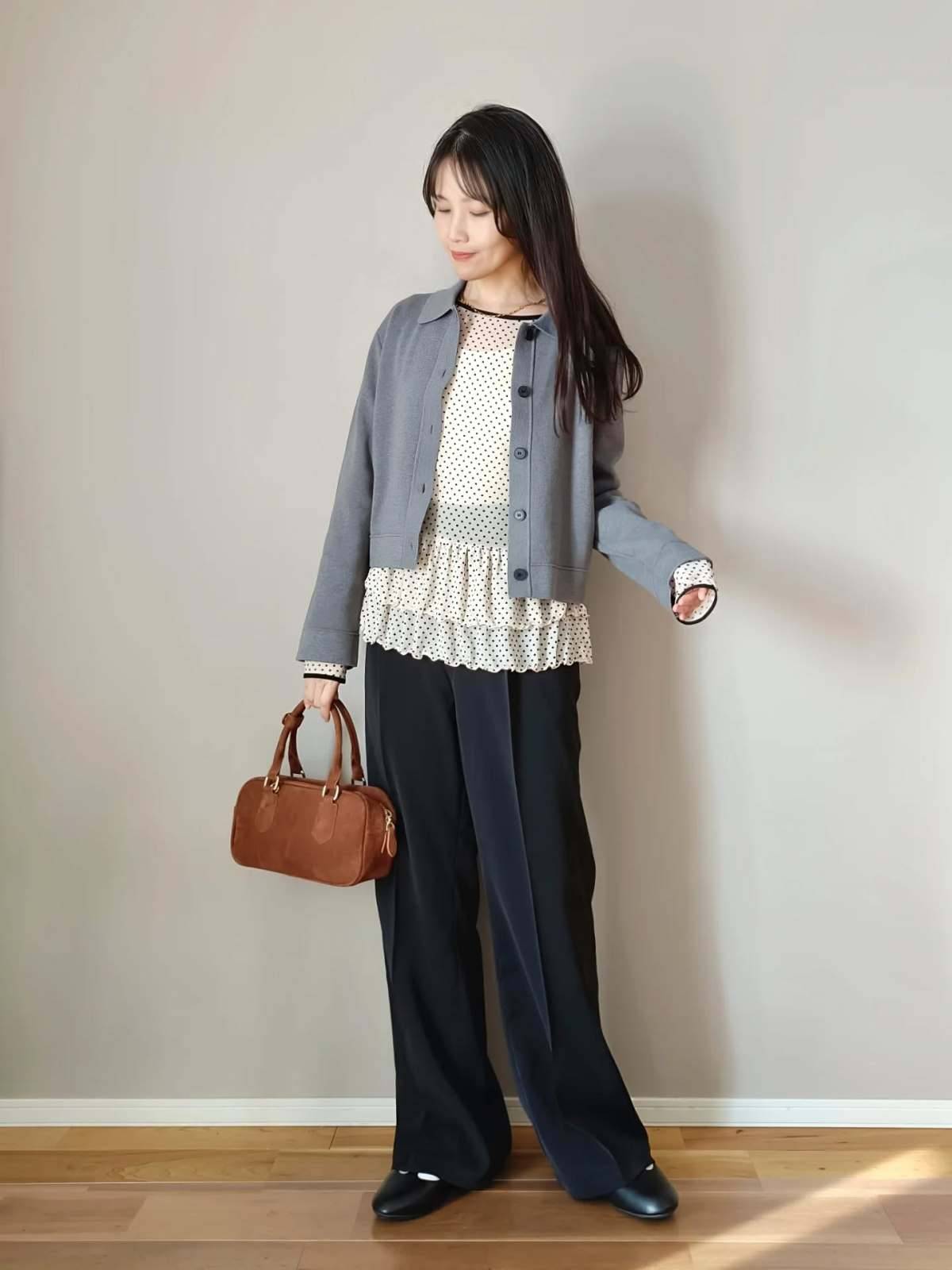 シアートップスの上に羽織る!