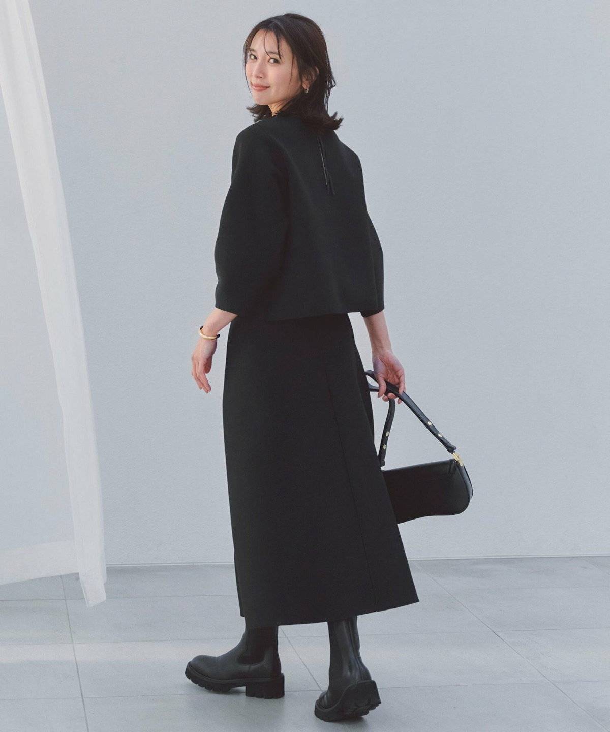 冬コーデの女性