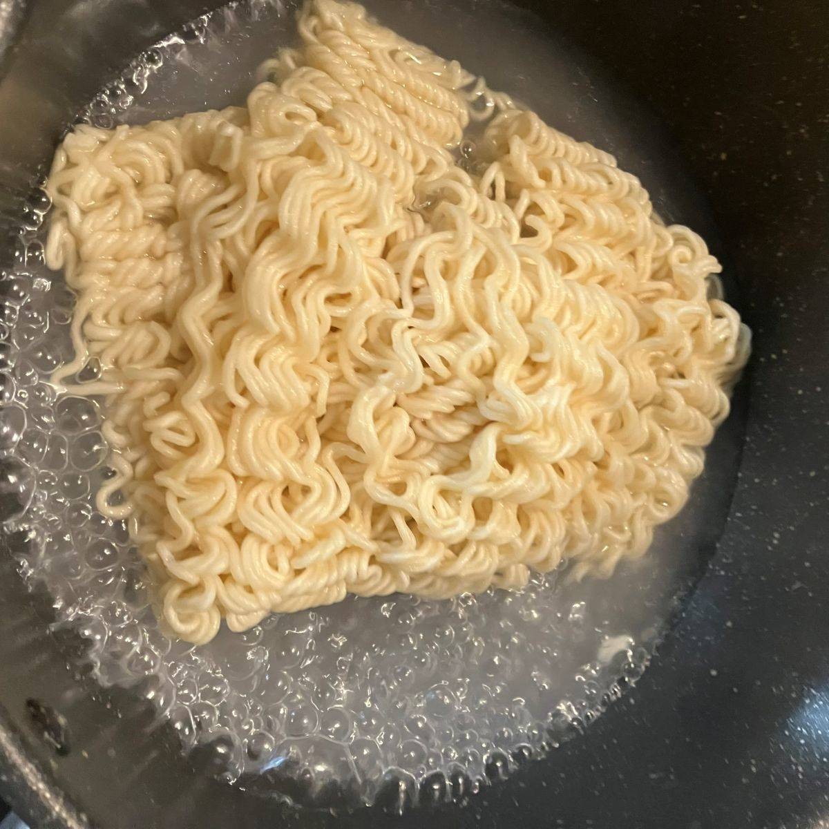 サッポロ一番公式の「あおのり磯焼きラーメン」のレシピ