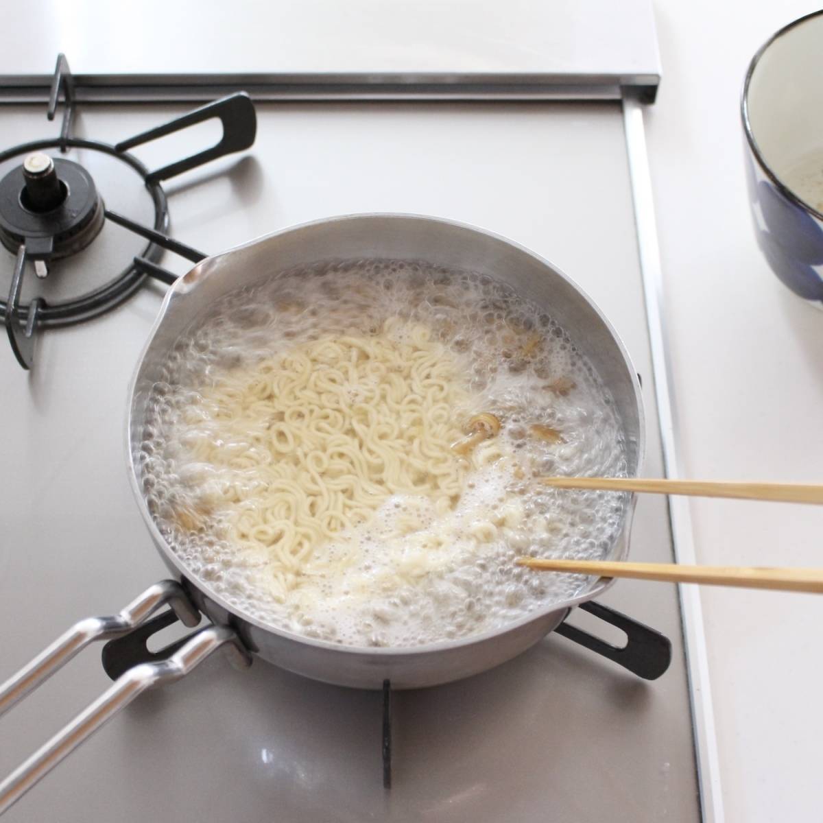 チャルメラ公式の「なめこおろしチャルメラ」のレシピ