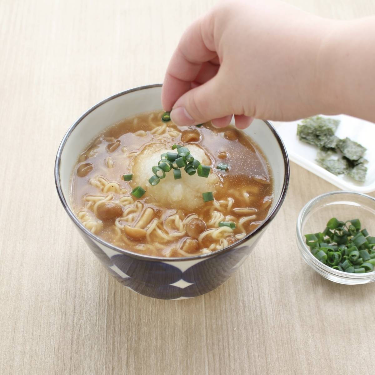 チャルメラ公式の「なめこおろしチャルメラ」のレシピ