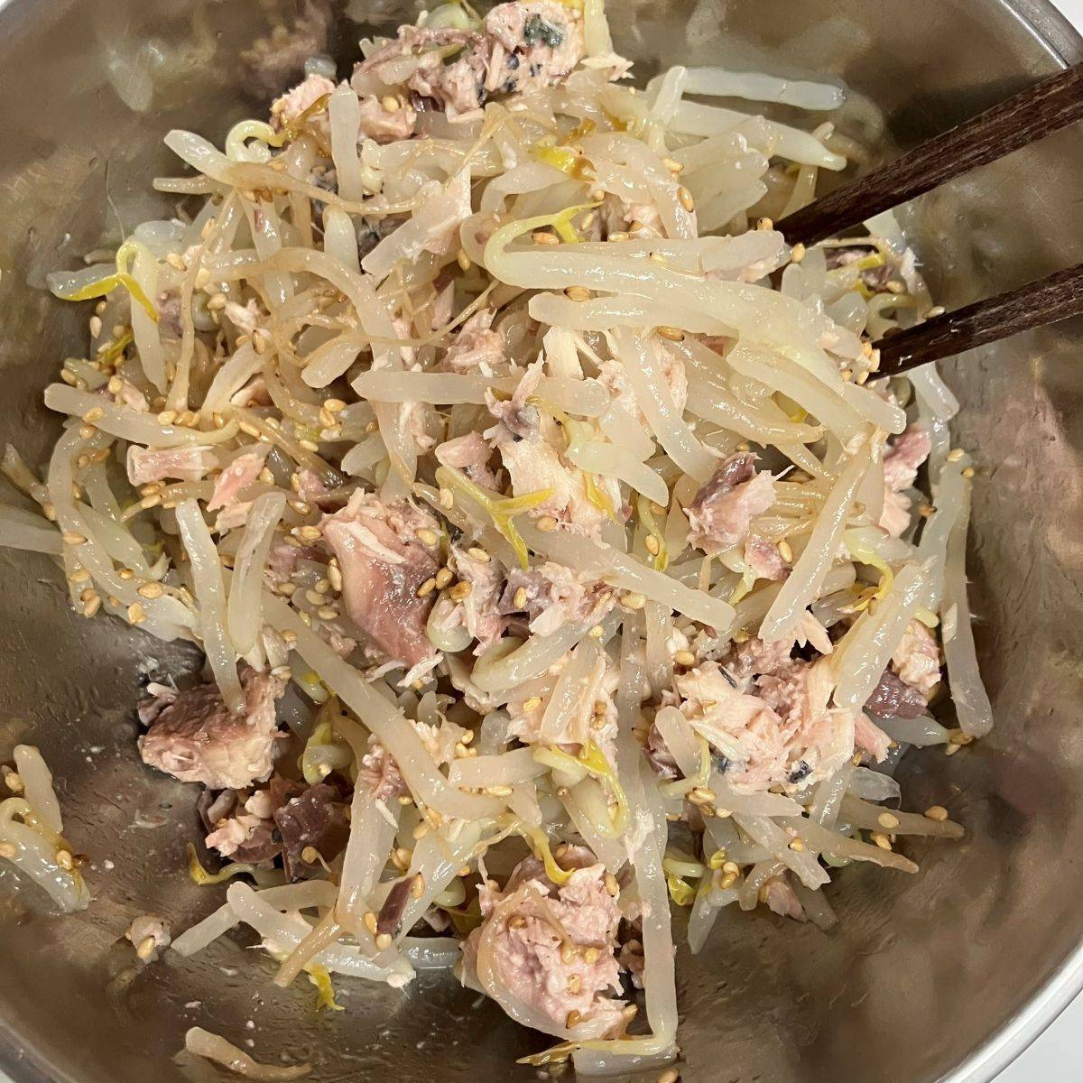 キョクヨー公式の「さば水煮」缶のもやしナムル和え」のレシピ