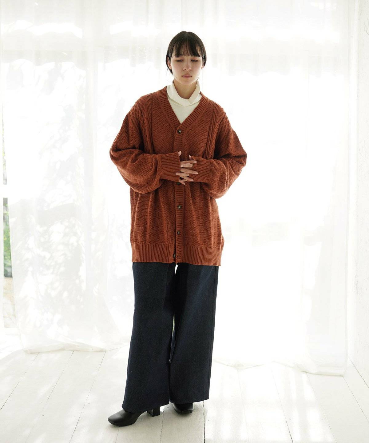 冬コーデの女性