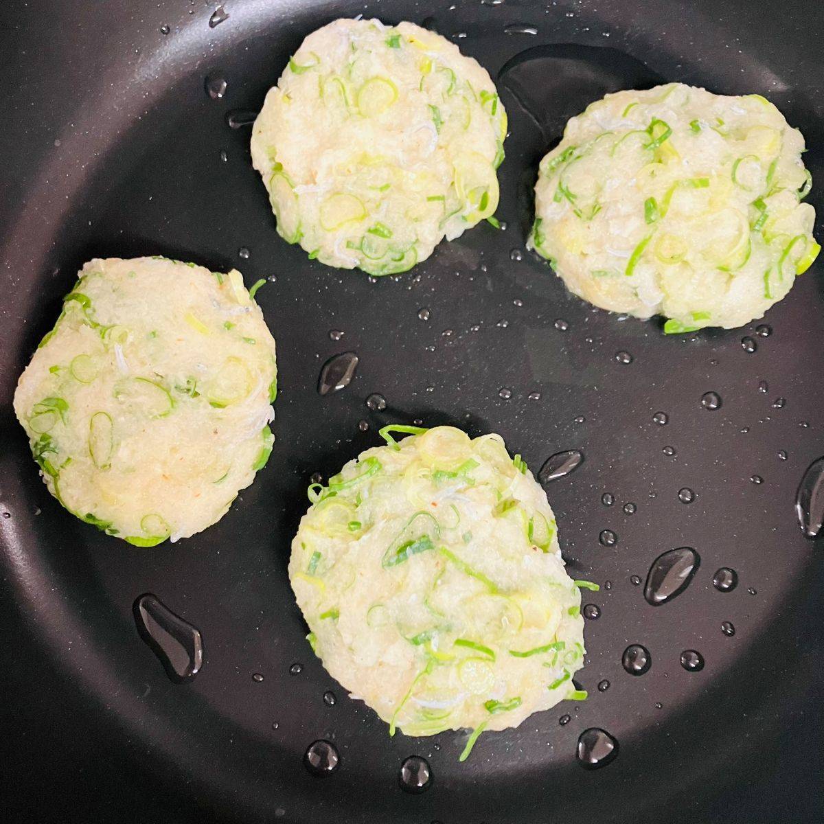 JAグループ公式の「広島県「わけぎとちりめんの大根もち」ＪＡ尾道市」のレシピ