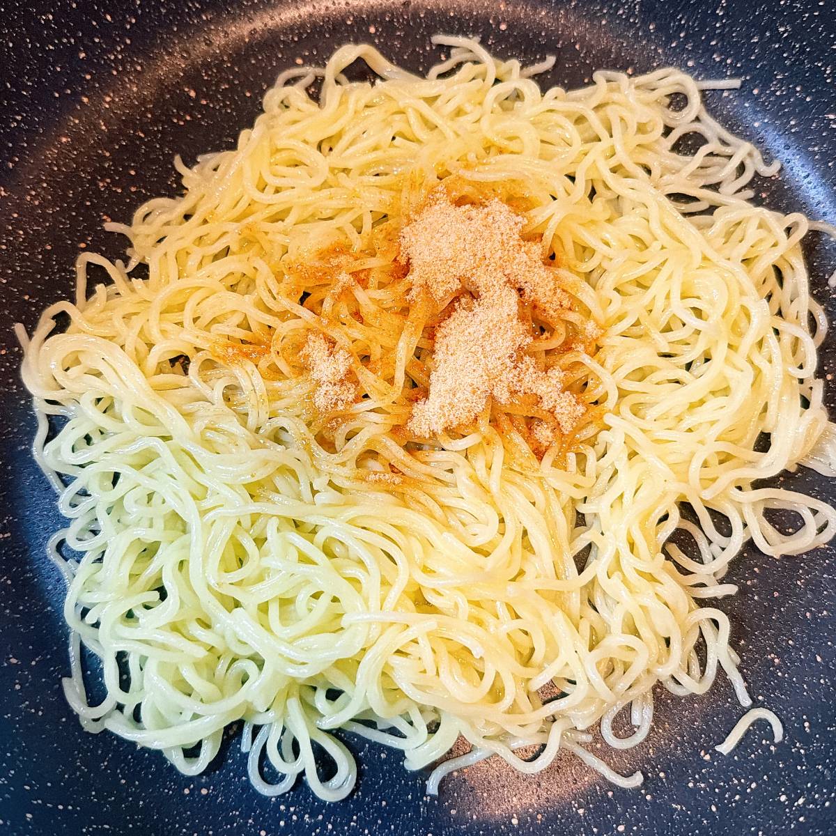 マルちゃん公式の「焼そば生春巻き」のレシピ