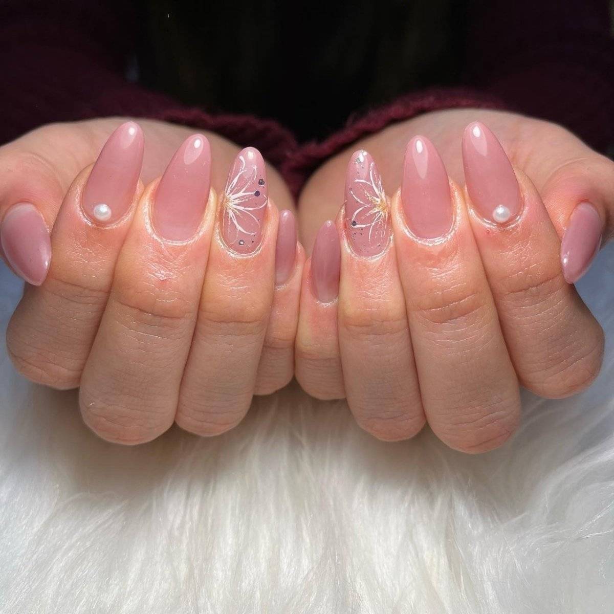 ミルキーピンクネイル