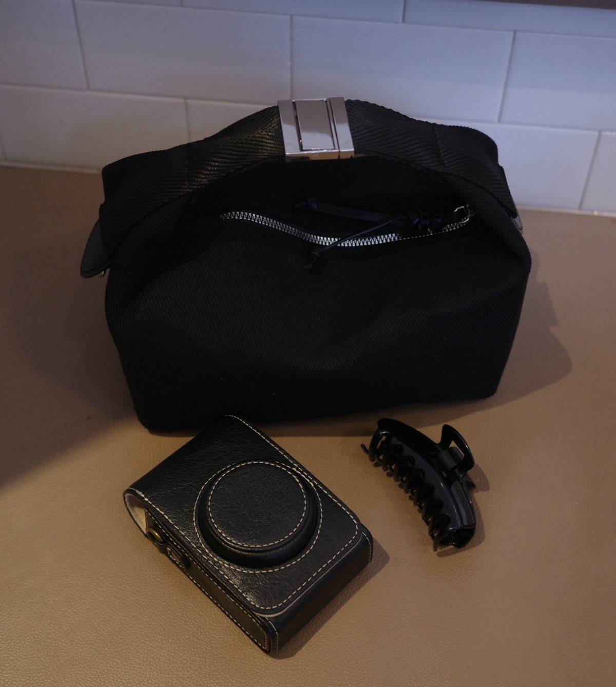 Misuzu IshigamiとREAIMERのコラボ2wayバッグ