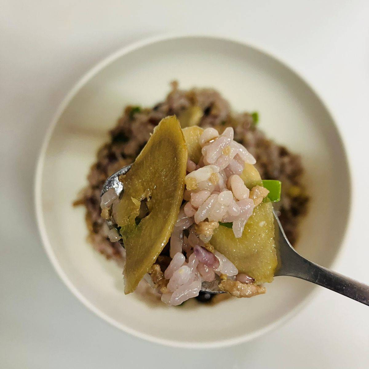 JAグループ公式の「牛蒡とニラのチャーハン」のレシピ