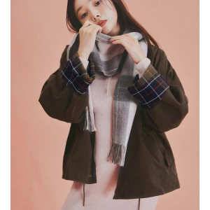 どんより顔を吹き飛ばせ♡冬コーデに投入すべきはピンクマフラー