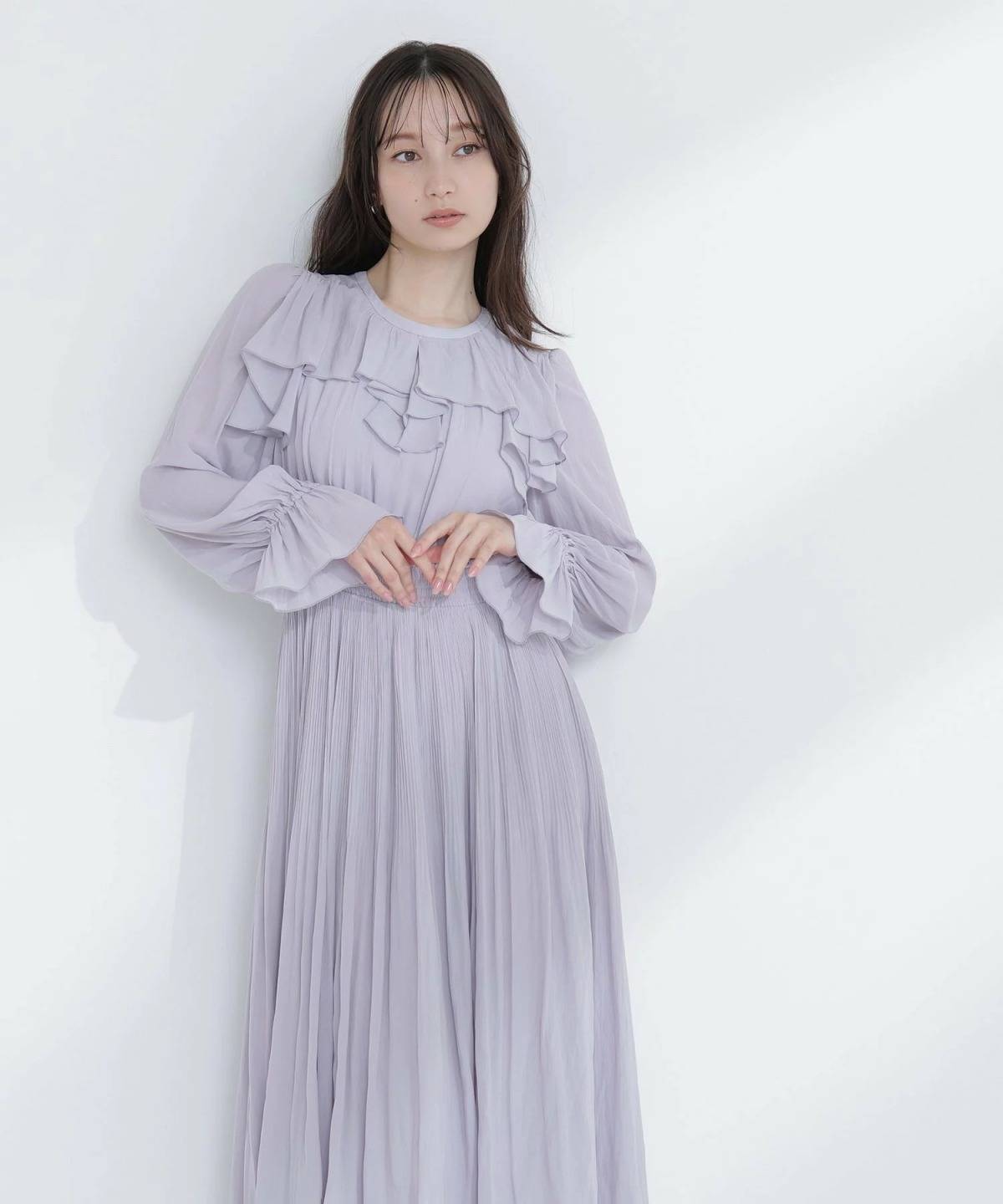 NATURAL BEAUTY BASIC ラッフルデザインワンピース