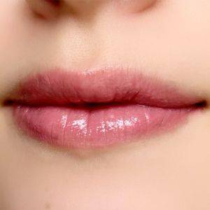2026年っぽいメイクになる。ドラッグストアで買える「名品リップ」5選