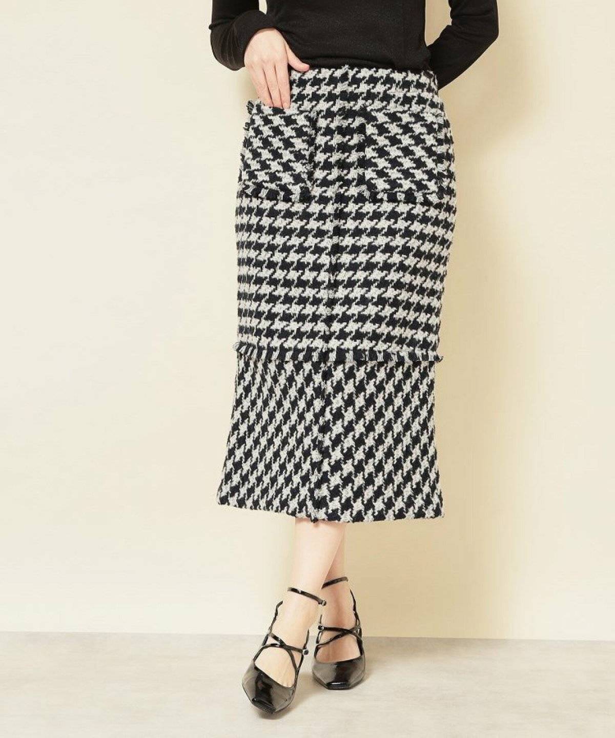 低身長さんのオールブラックコーデはIラインシルエットを意識