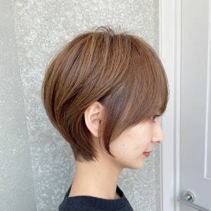 瞬時に垢抜ける！老け顔さんに似合うショートヘア5選〜2026年初春〜