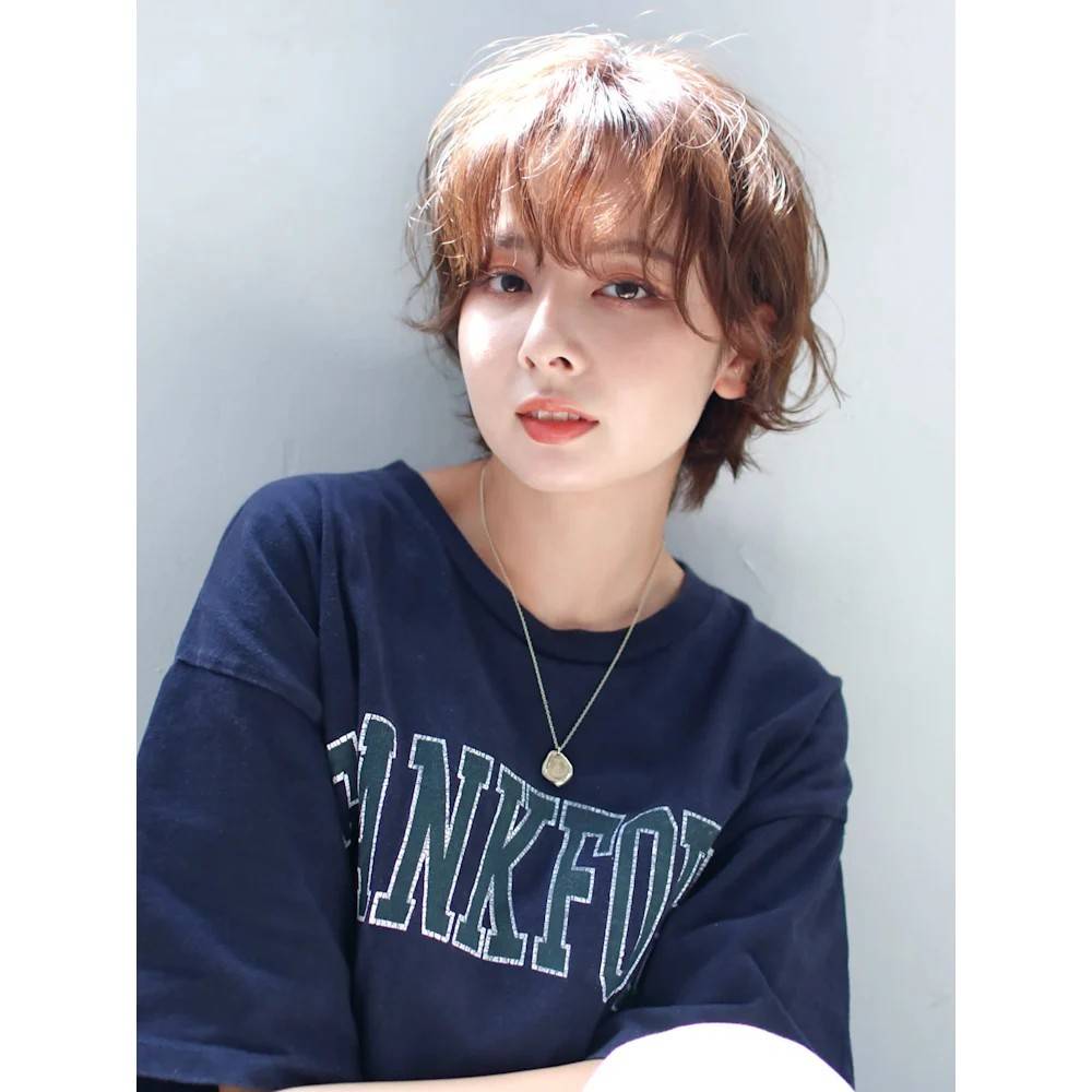 旬顔ショートウルフパーマ