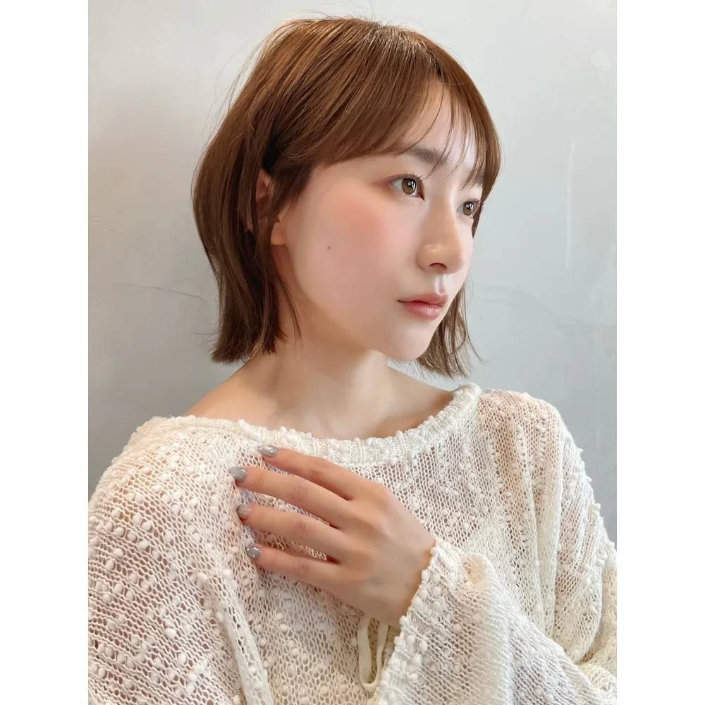 ナチュラルな切りっぱなし外ハネボブ