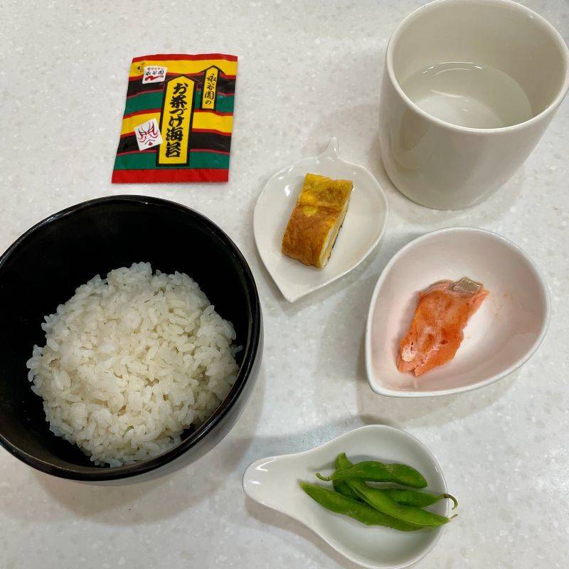 永谷園公式の「ほぐし焼鮭と枝豆のお茶づけ〜めざまし茶づけ〜」のレシピ