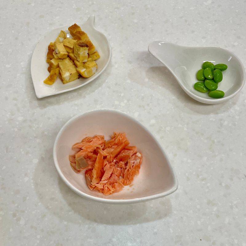 永谷園公式の「ほぐし焼鮭と枝豆のお茶づけ〜めざまし茶づけ〜」のレシピ