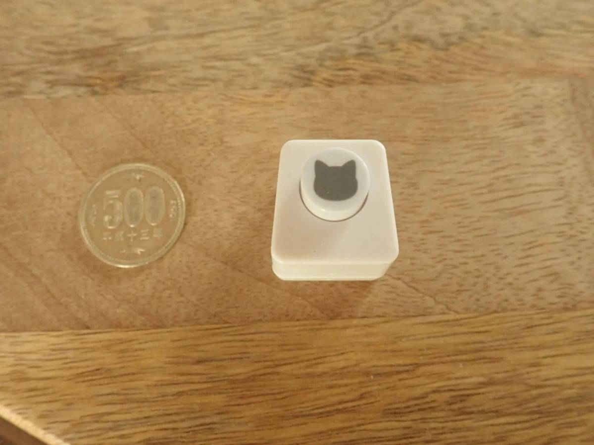 DAISO(ダイソー)：クラフトパンチ(ミニ、猫型)