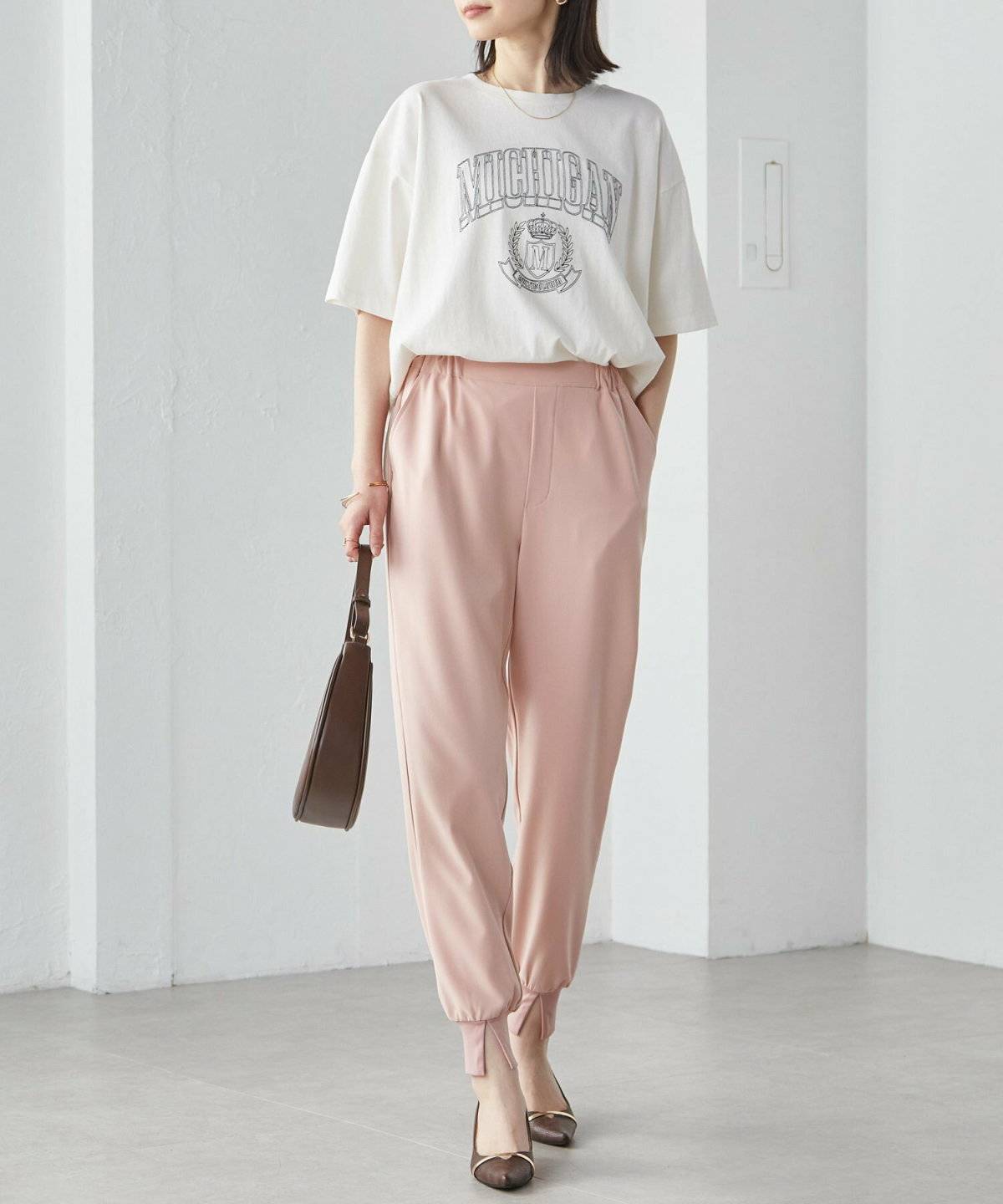 ホワイト×ピンク