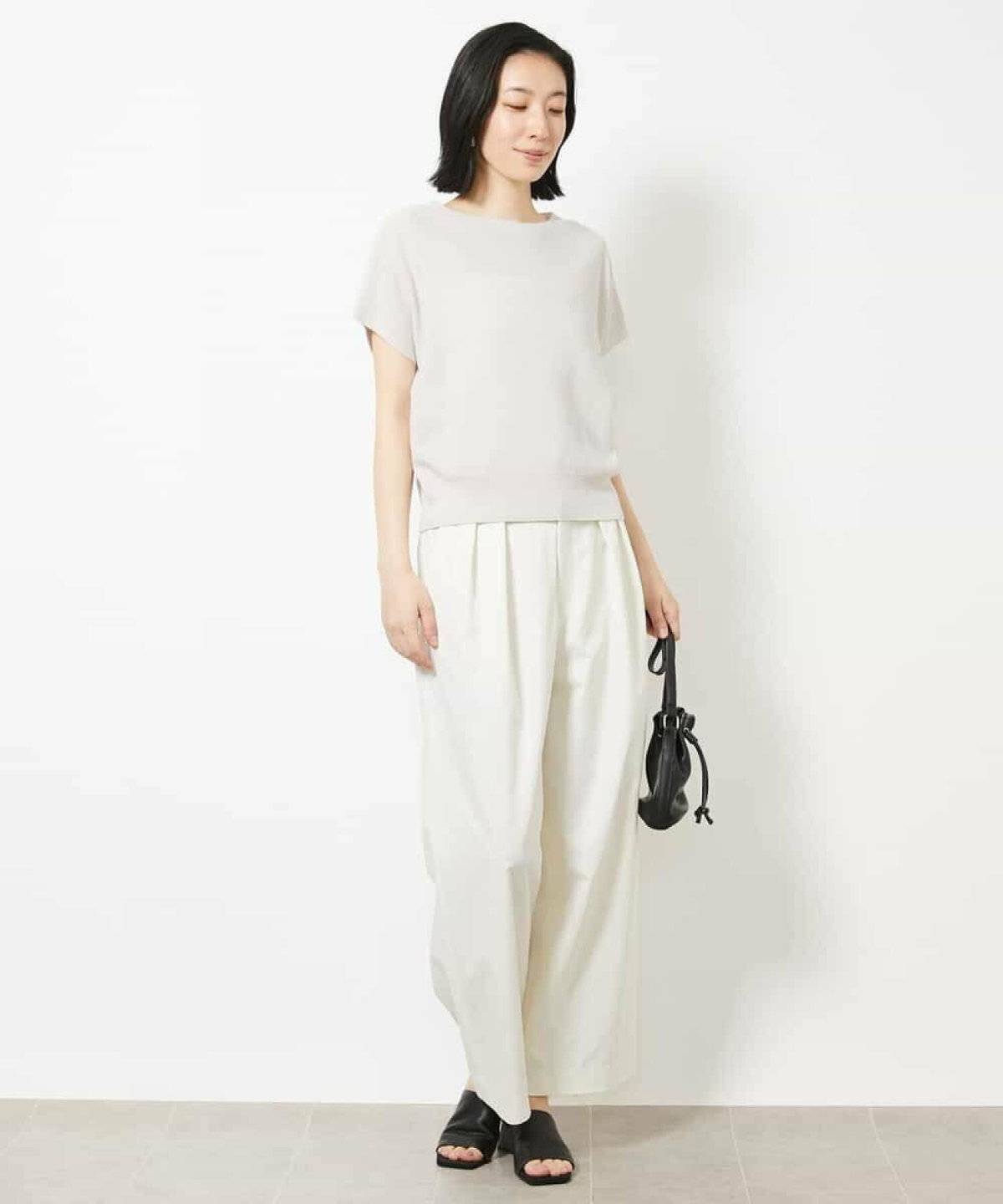 オールホワイト