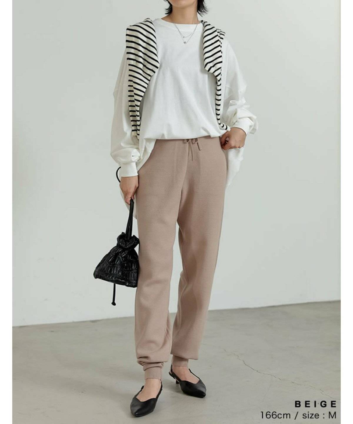 カットソー×スカーフ