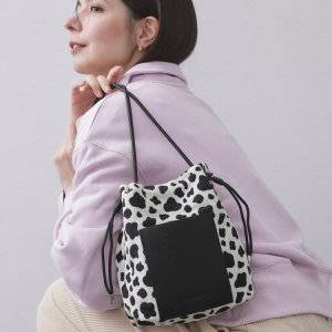 ダルメシアン柄おしゃれコーデ13選。アイテム別にピックアップ！