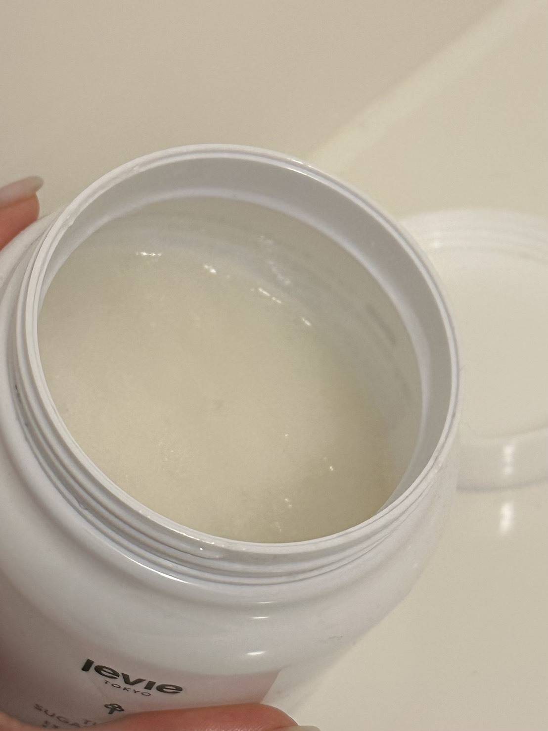 JEVIE THE SUGAR SCRUB