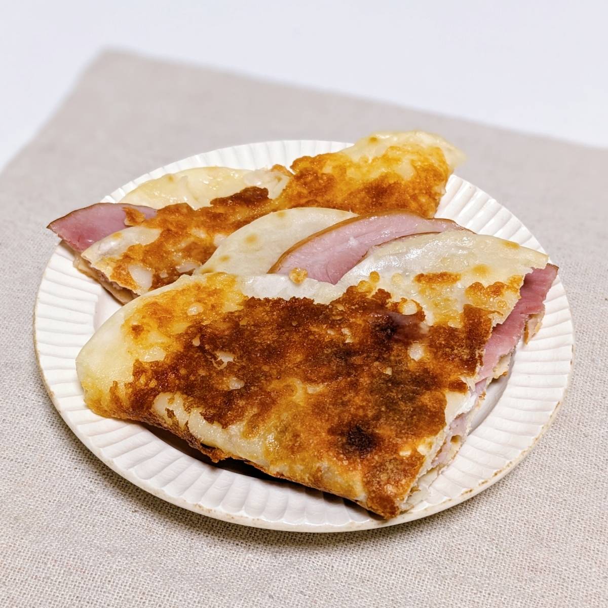 モランボン公式の「カリカリギョウザサンド」のレシピ