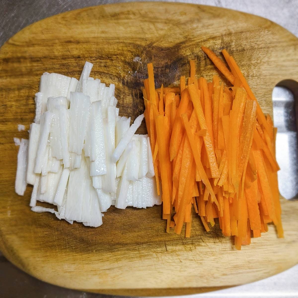 ヤマキ公式の「長いものサクサクきんぴら」のレシピ