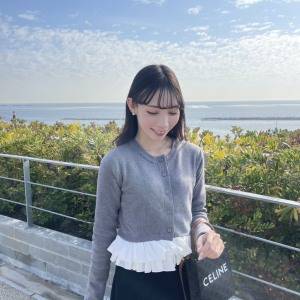 上品な大人フェミニンが完成♡低身長さんの味方“ショート丈”フリルカーデ