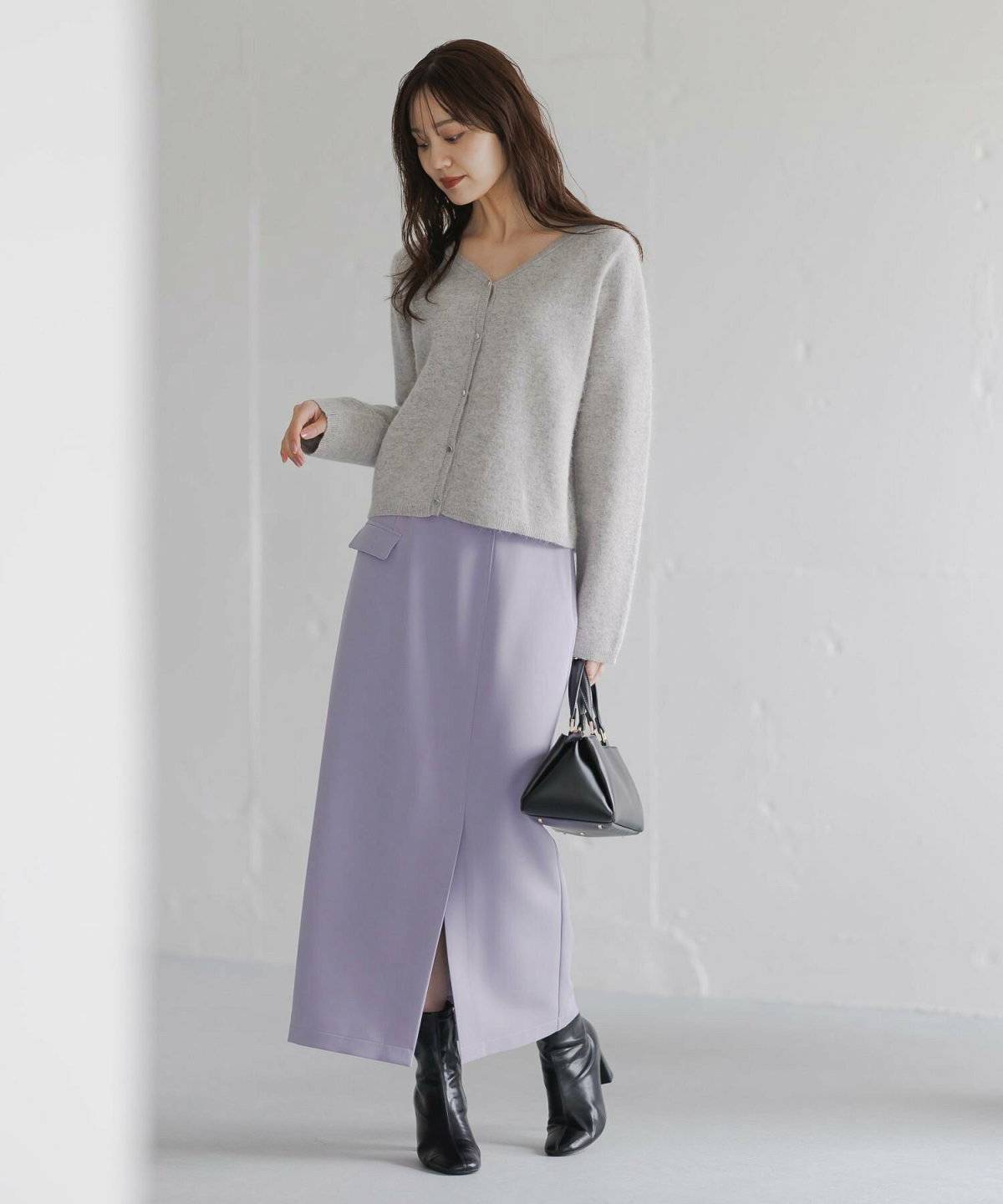 キレイめカラーのロングスカート