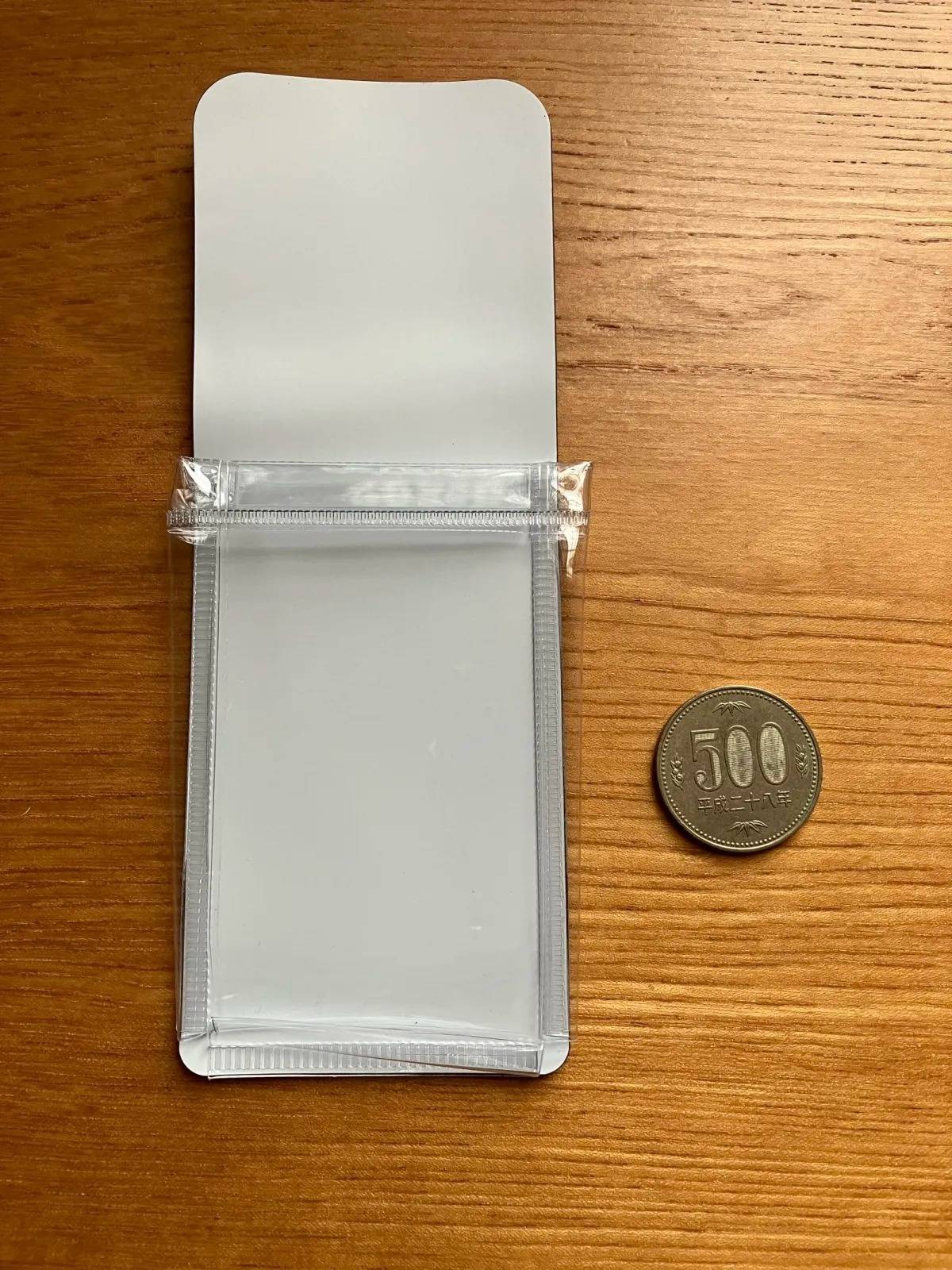 Seria(セリア)：マグネット収納ポケット