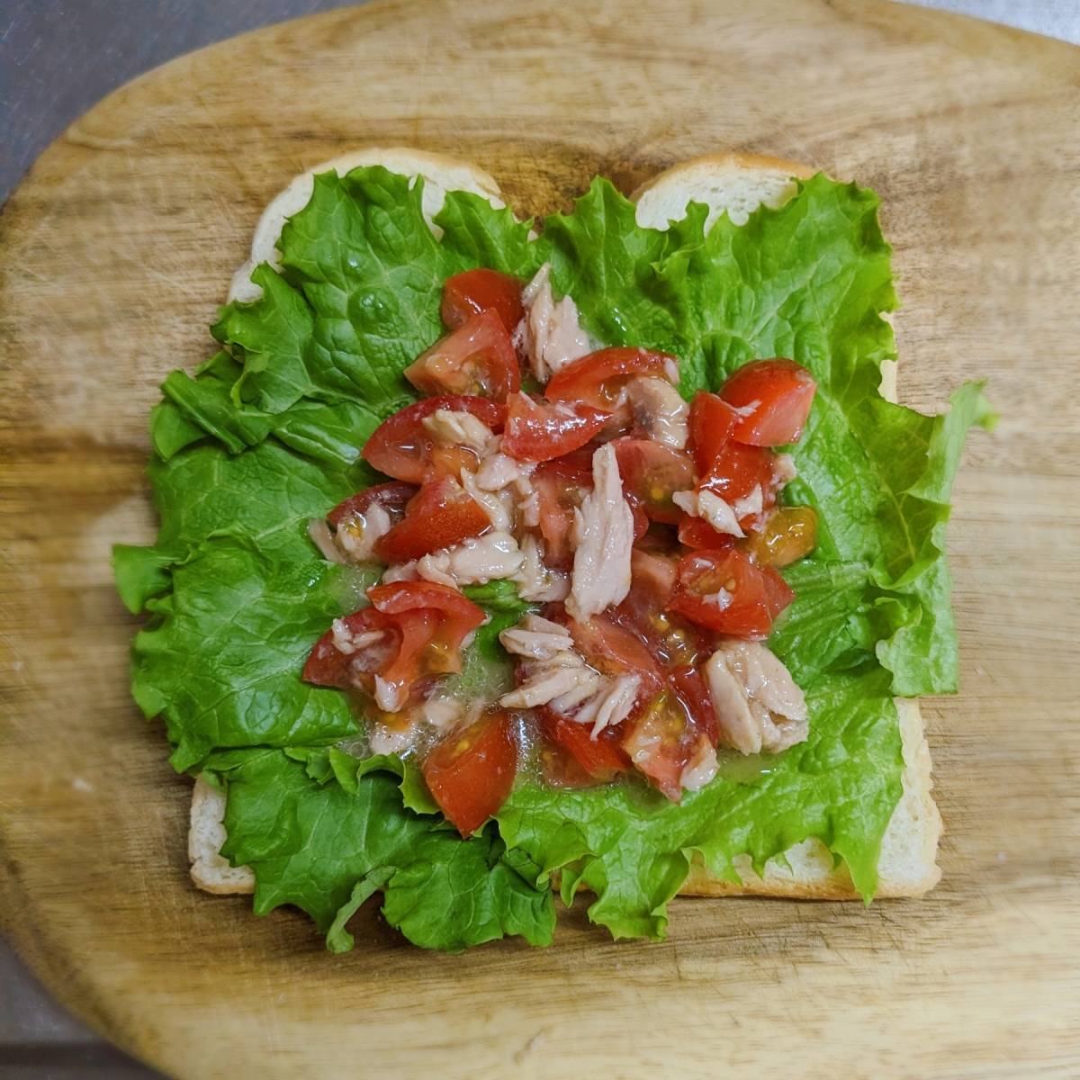 ヤマザキ公式の「ツナトマトトースト」のレシピ