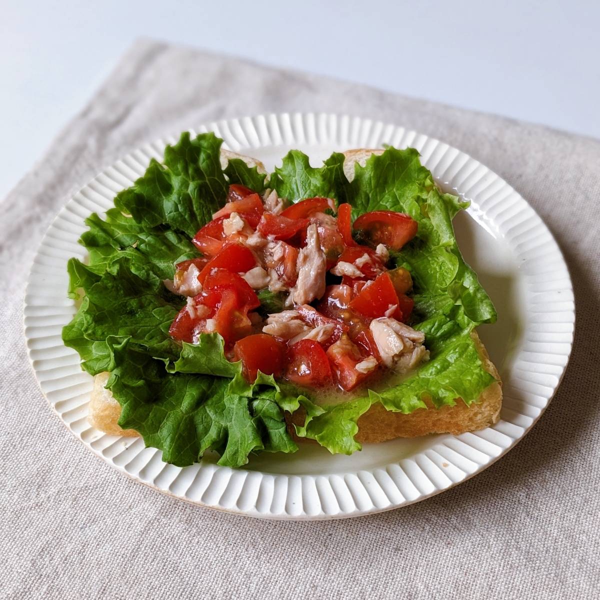 ヤマザキ公式の「ツナトマトトースト」のレシピ