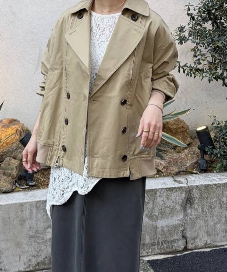 ショートトレンチコーデ