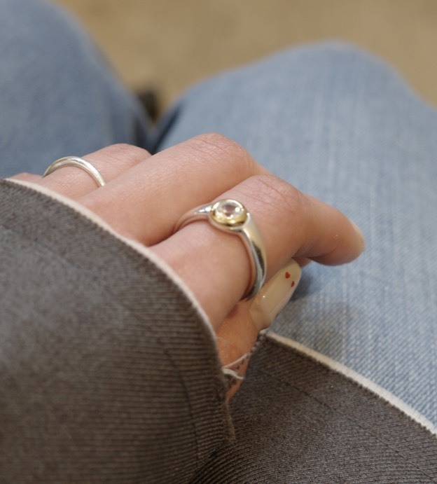 GARNIのストーンリング