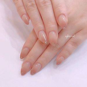 【2026年3月】春を迎える準備は指先から。大人可愛い最新ネイル5選