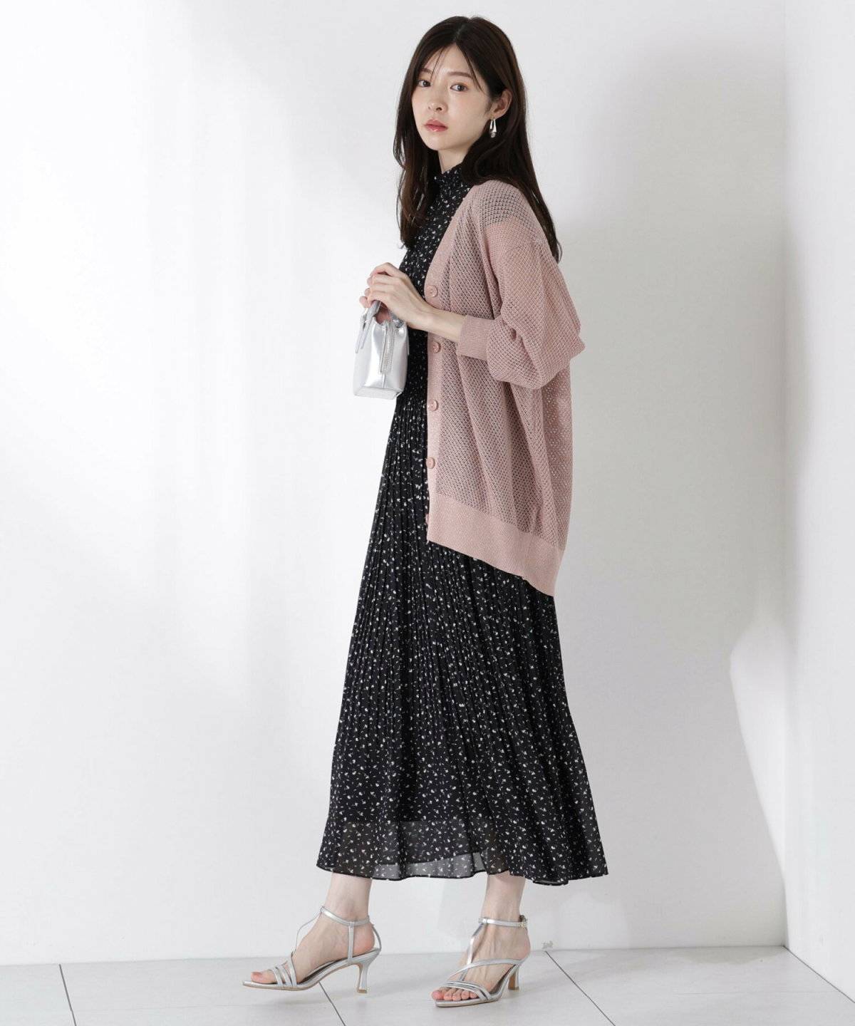 シフォンワンピースコーデ