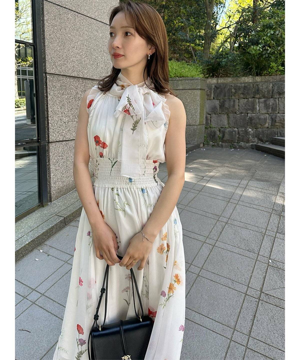 シフォンワンピースコーデ