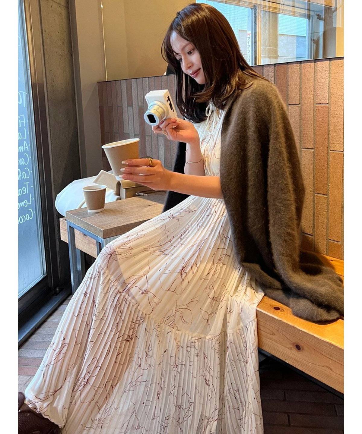 シフォンワンピースコーデ