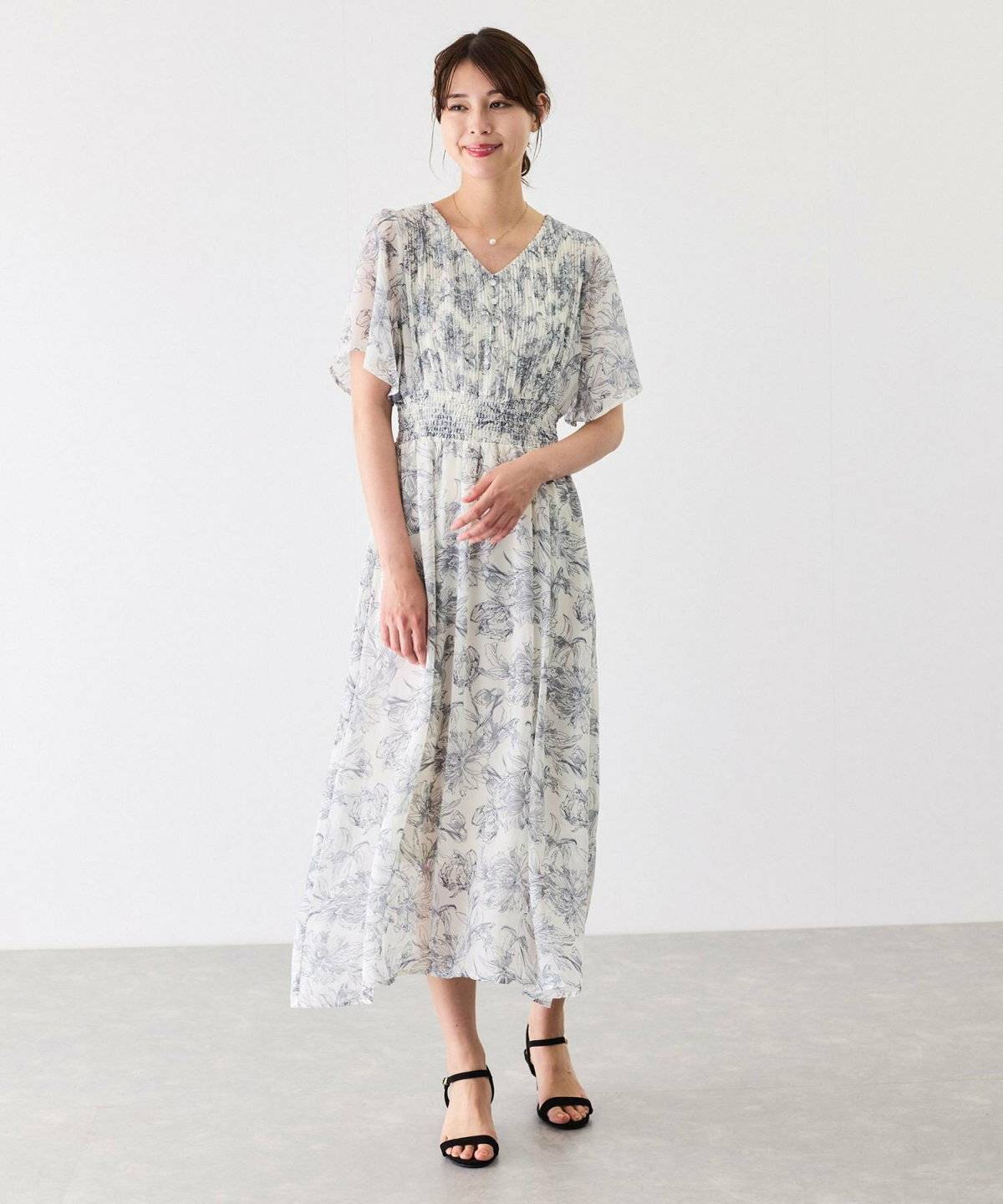 シフォンワンピースコーデ