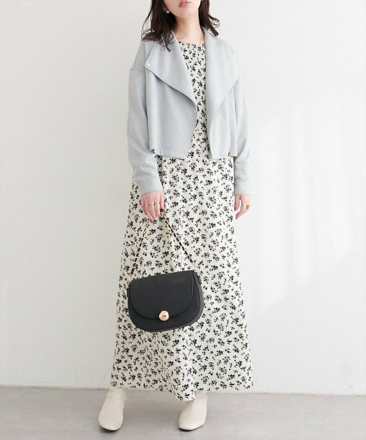 シフォンワンピースコーデ